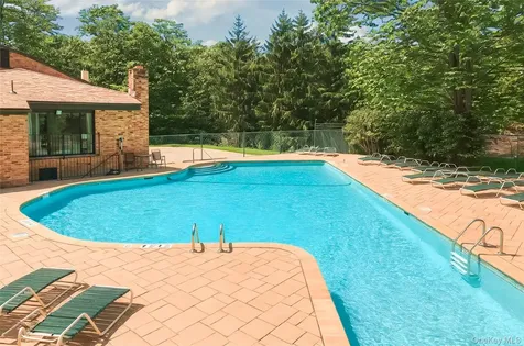 11 Jackson Avenue Scarsdale NY 10583