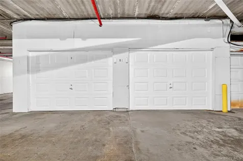 11 Jackson Avenue Scarsdale NY 10583