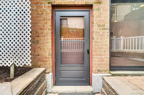 11 Jackson Avenue Scarsdale NY 10583