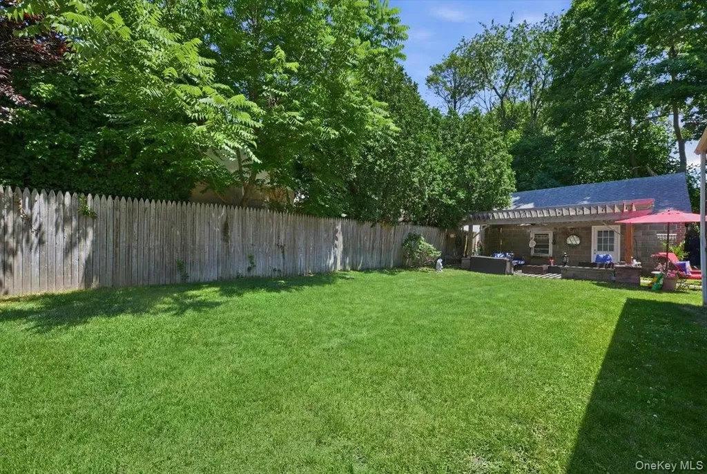 Floral Park NY 11001