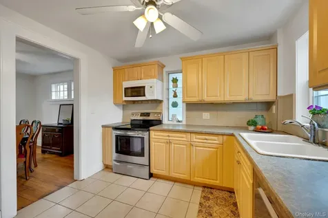 30 Lee Avenue White Plains NY 10606