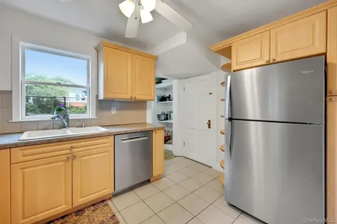 30 Lee Avenue White Plains NY 10606