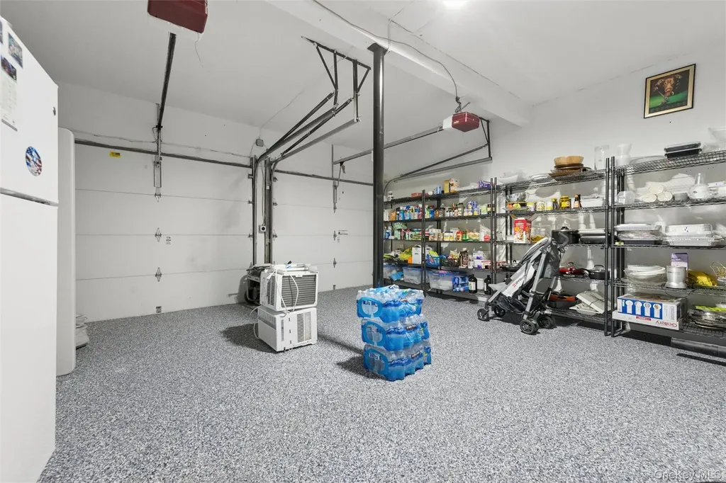 44 Gale Drive North Woodmere NY 11581