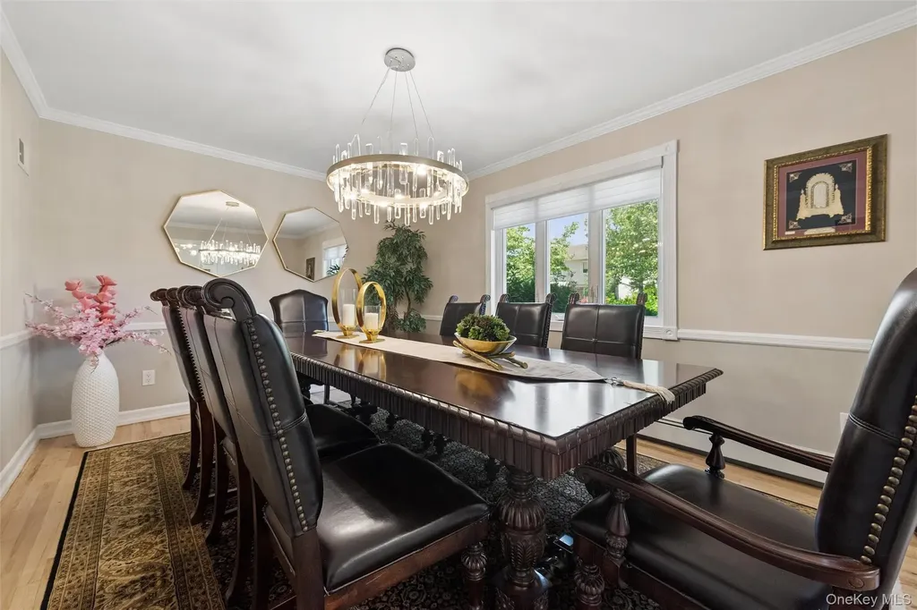 44 Gale Drive North Woodmere NY 11581