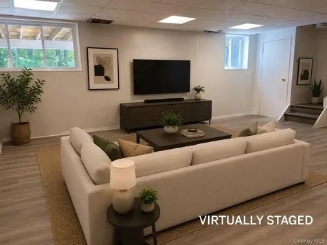 2 Livingston Road Scarsdale NY 10583