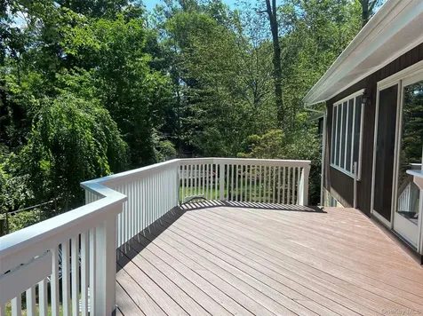 2 Livingston Road Scarsdale NY 10583