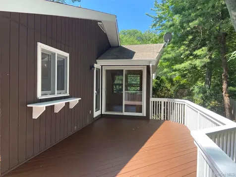 2 Livingston Road Scarsdale NY 10583
