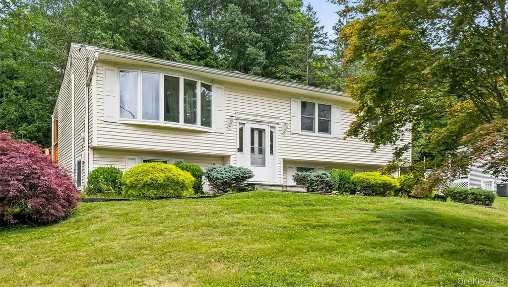 53 Everett Road Carmel NY 10512
