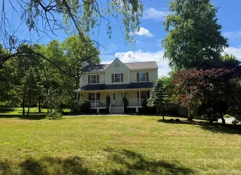 28 Church Farm Road Gardiner NY 12525