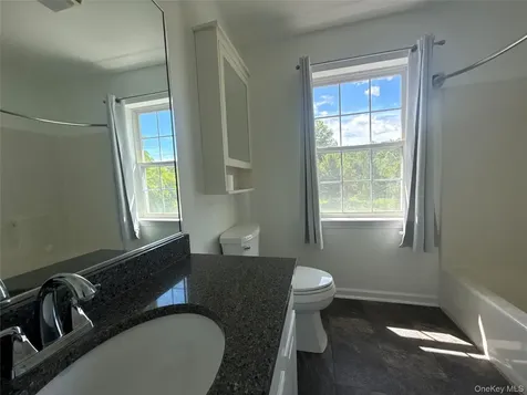 28 Church Farm Road Gardiner NY 12525