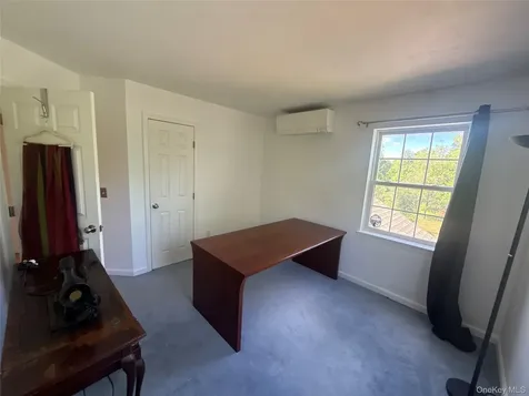 28 Church Farm Road Gardiner NY 12525