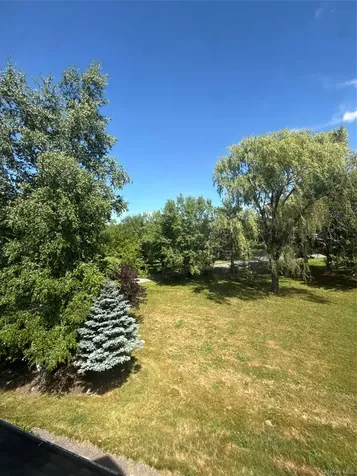 28 Church Farm Road Gardiner NY 12525