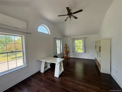 28 Church Farm Road Gardiner NY 12525