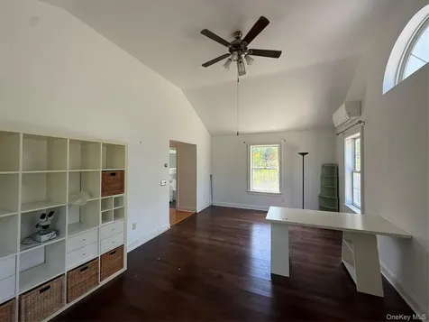 28 Church Farm Road Gardiner NY 12525