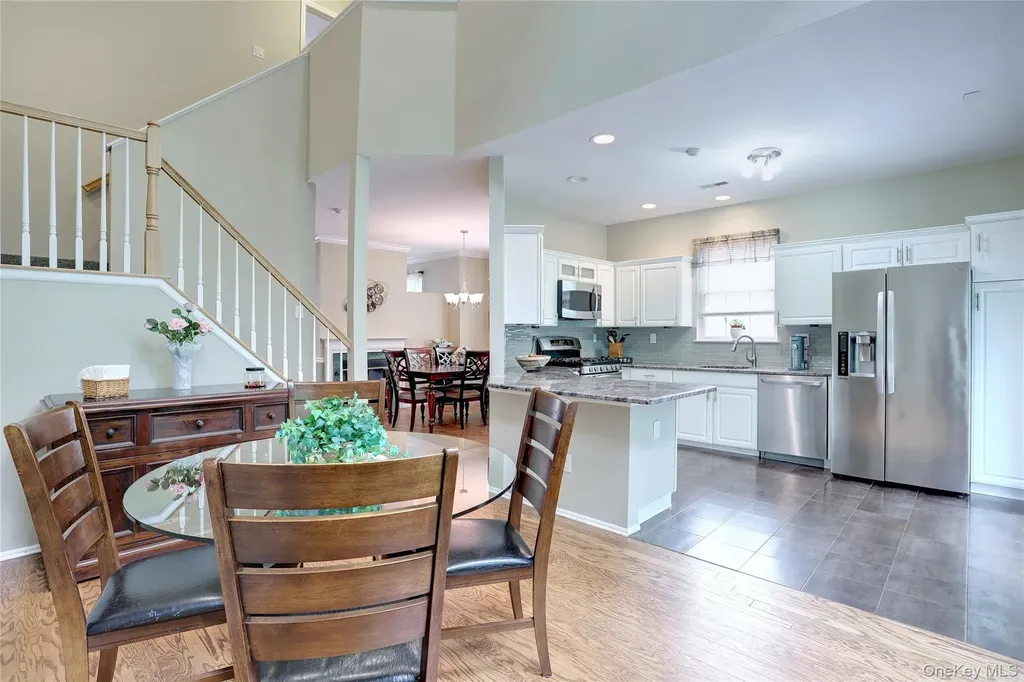 141 Meadow Lane Nanuet NY 10954