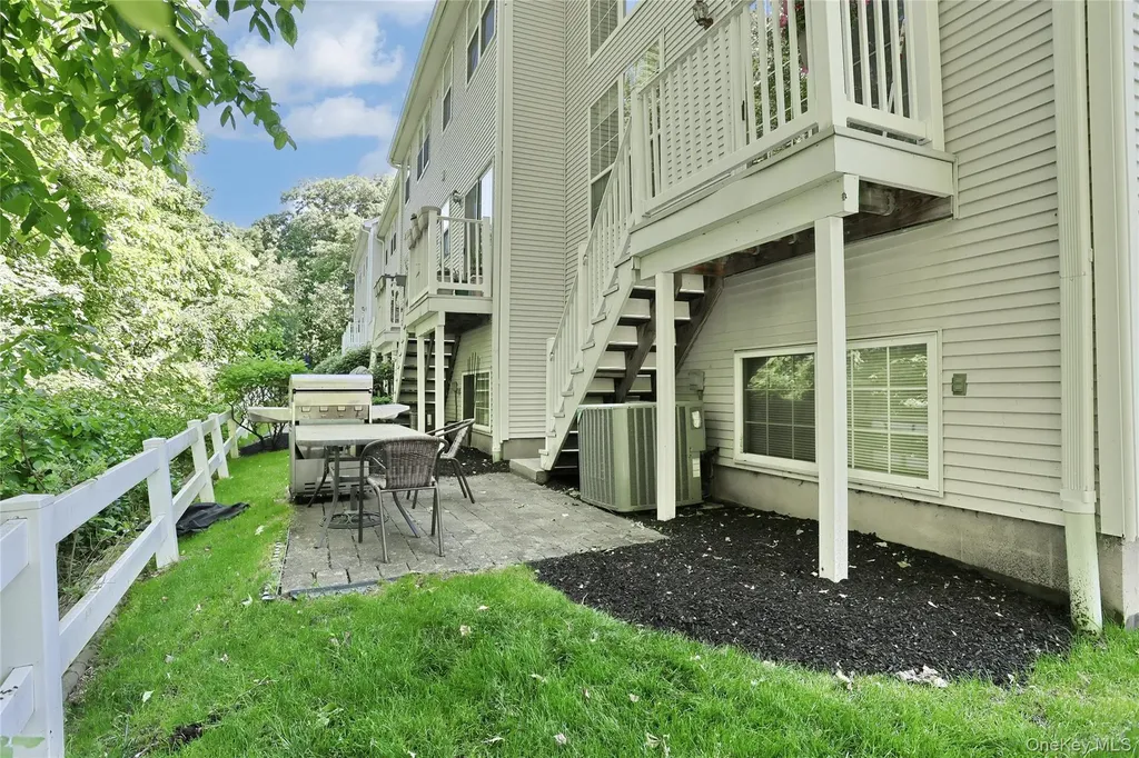 141 Meadow Lane Nanuet NY 10954