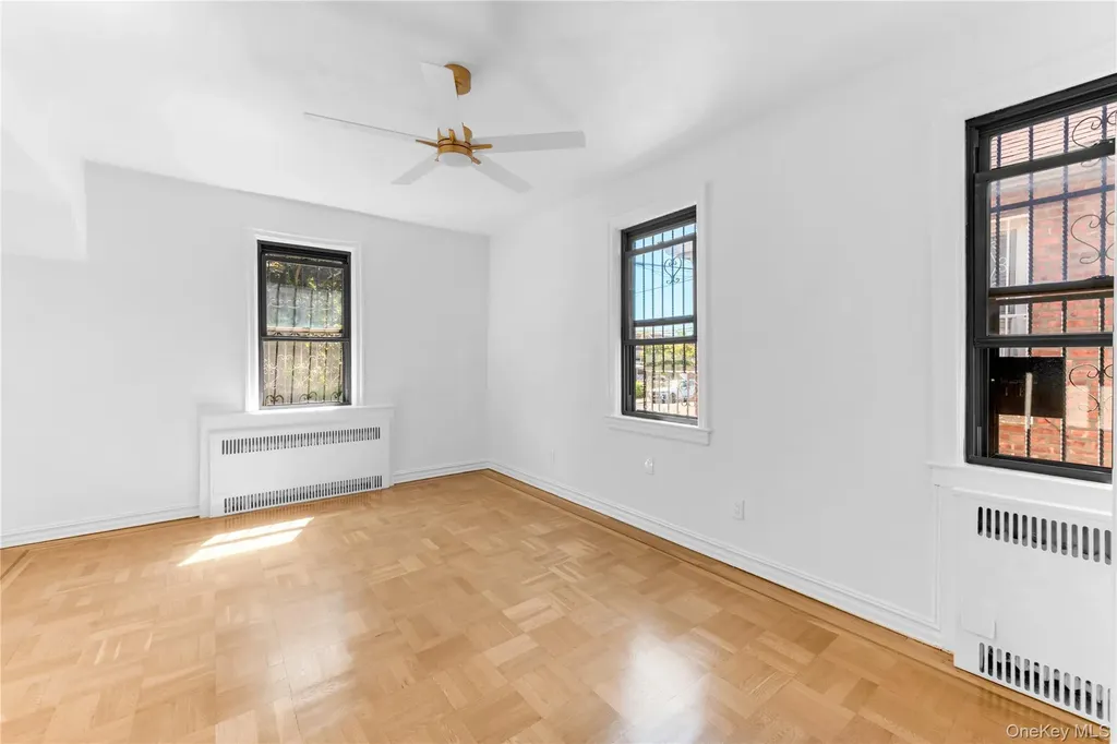 5569 Kings Highway Brooklyn NY 11203