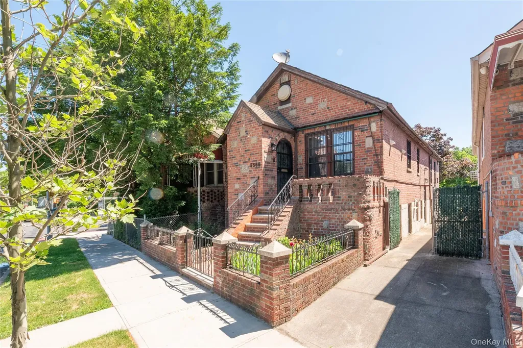 5569 Kings Highway Brooklyn NY 11203