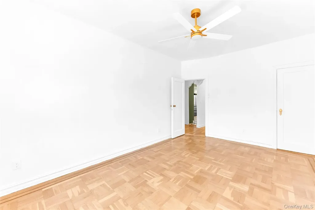 5569 Kings Highway Brooklyn NY 11203