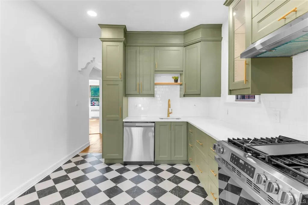5569 Kings Highway Brooklyn NY 11203