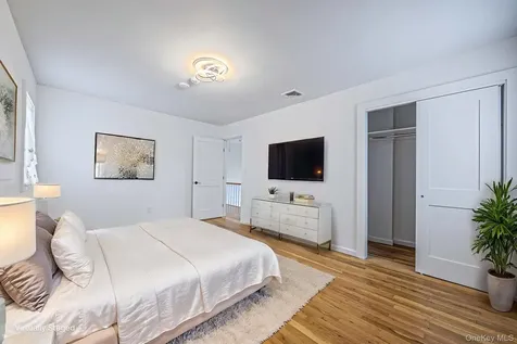 204 Bayview Avenue Massapequa NY 11758
