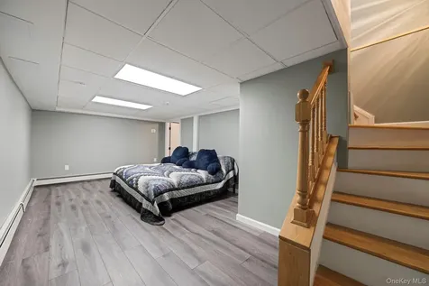 204 Bayview Avenue Massapequa NY 11758