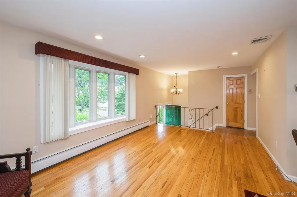119 Norwood Avenue Malverne NY 11565