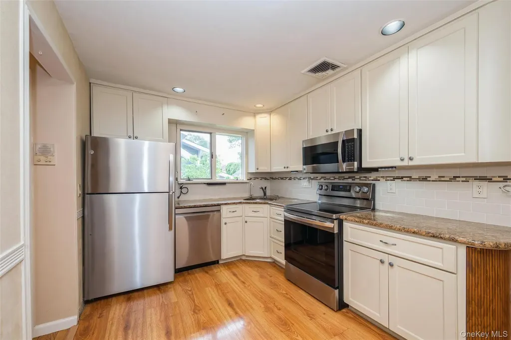 119 Norwood Avenue Malverne NY 11565
