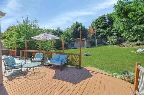 141 Curtis Lane Yonkers NY 10710