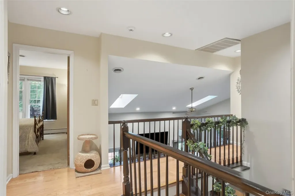 16 Larkin Lane Garnerville NY 10923