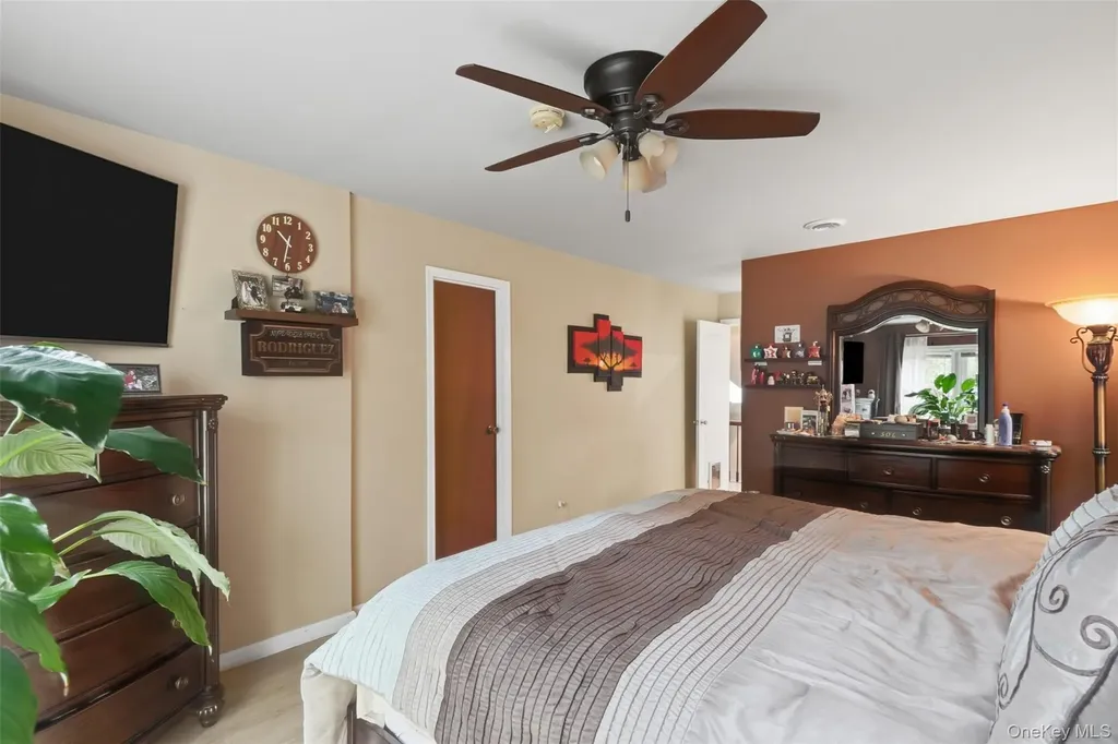 16 Larkin Lane Garnerville NY 10923