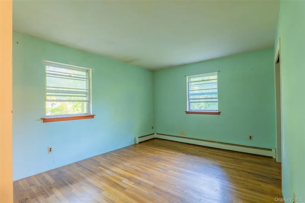 18 Sheryl Lane Mahopac NY 10541
