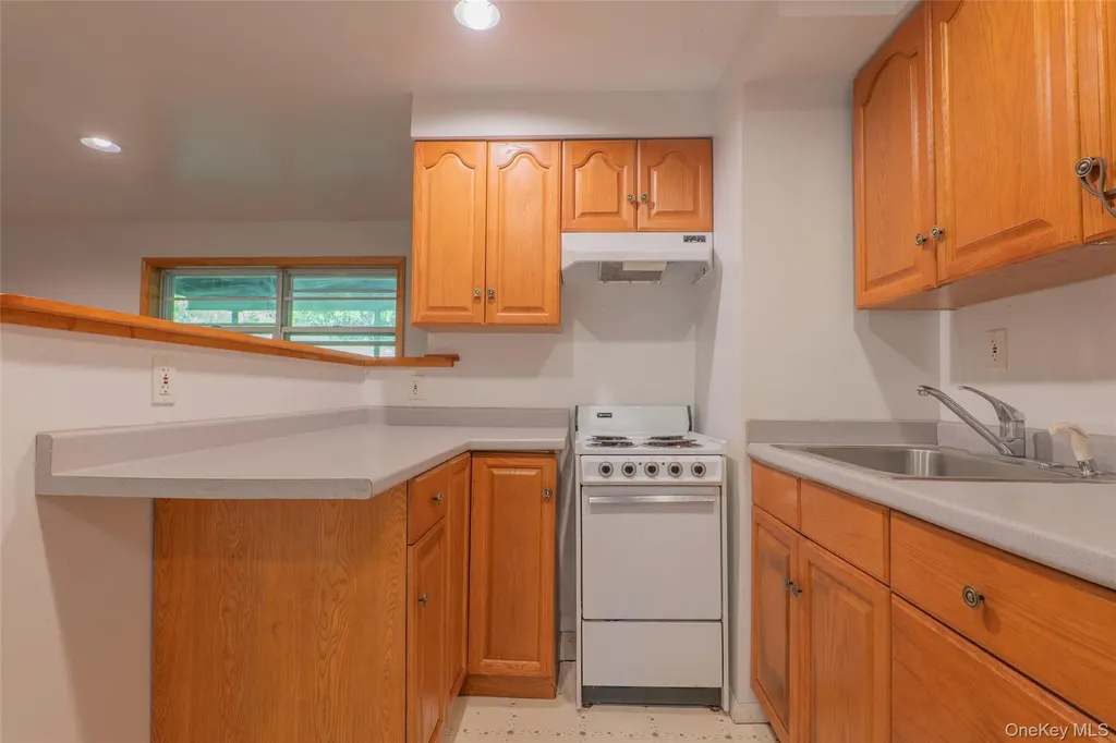 18 Sheryl Lane Mahopac NY 10541