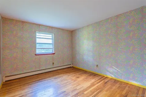 18 Sheryl Lane Mahopac NY 10541