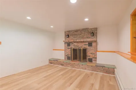 18 Sheryl Lane Mahopac NY 10541