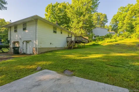 18 Sheryl Lane Mahopac NY 10541