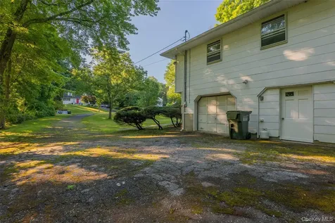 18 Sheryl Lane Mahopac NY 10541