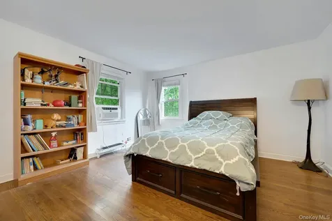4 Interlaken Avenue New Rochelle NY 10801