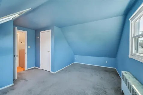 34 Oak Street Hicksville NY 11801