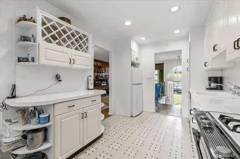 279 N Kentucky Avenue Massapequa NY 11758