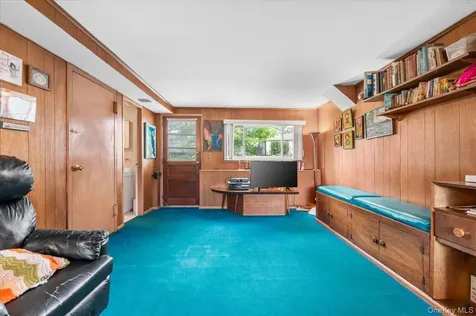 279 N Kentucky Avenue Massapequa NY 11758