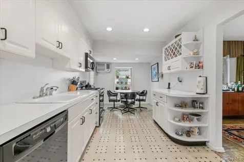 279 N Kentucky Avenue Massapequa NY 11758