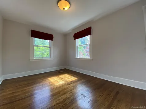27 Grand Boulevard Scarsdale NY 10583