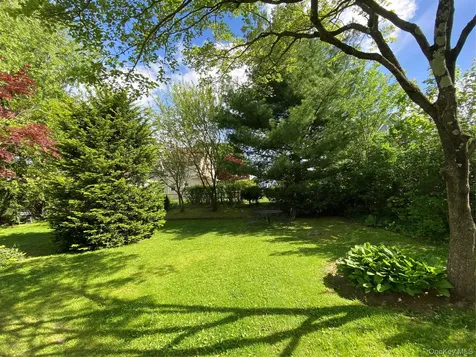 27 Grand Boulevard Scarsdale NY 10583