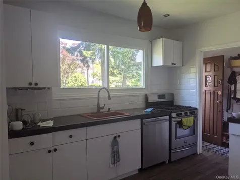 294 Lincoln Avenue New Rochelle NY 10801