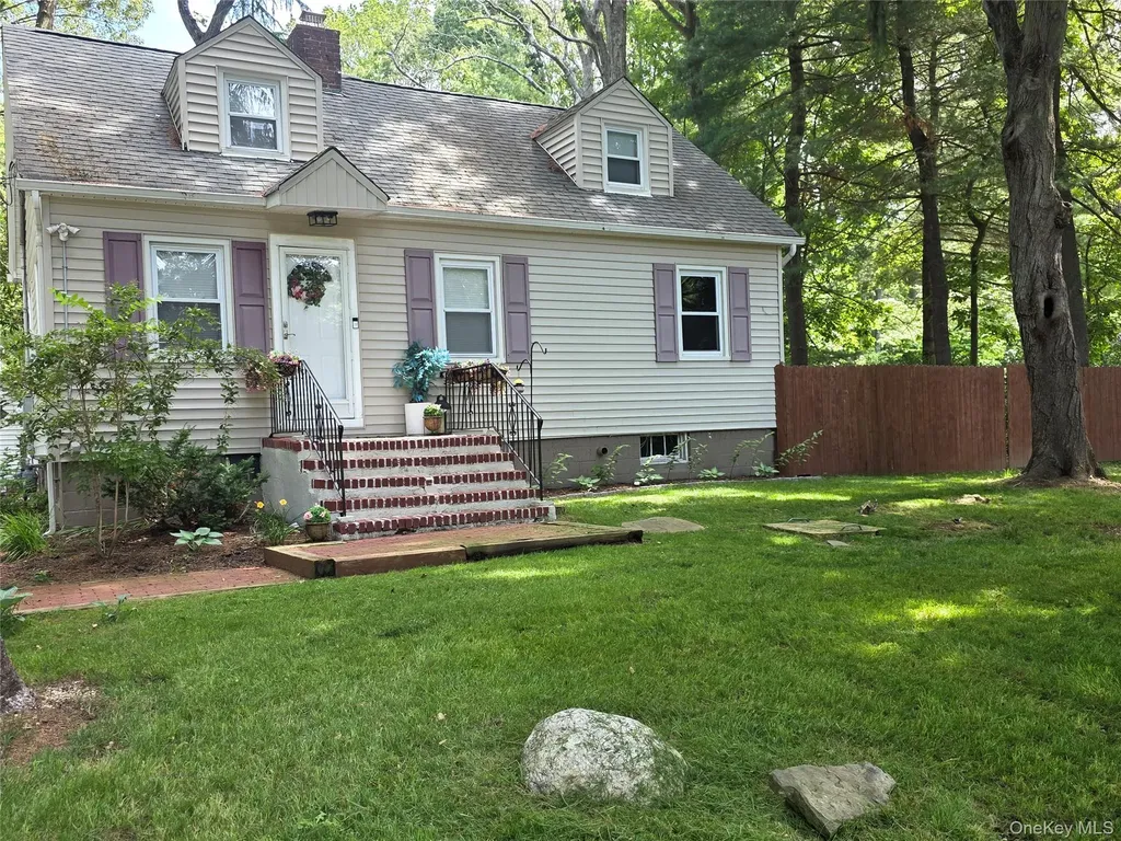 196 Deforest Road Dix Hills NY 11746