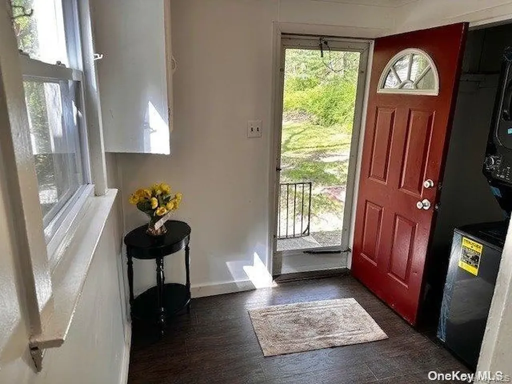 196 Deforest Road Dix Hills NY 11746
