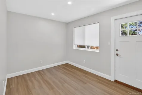 13 Hooker Street Kingston NY 12401