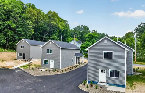 13 Hooker Street Kingston NY 12401