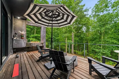 194 Mapes Road Barryville NY 12719